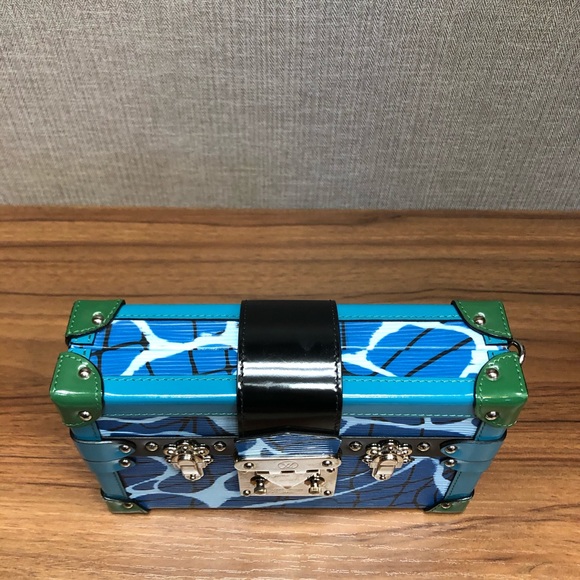 Louis Vuitton Aqua Epi 16’ cruise petite Malle bag - Picture 4 of 8